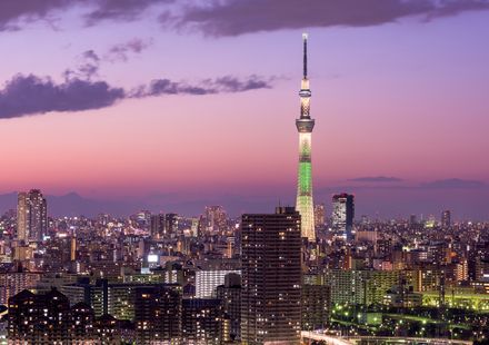 東京スカイツリーが混雑するのはいつ 事前予約で混雑を回避する方法もご紹介 おすすめ旅行を探すならトラベルブック Travelbook 東京スカイツリーが混雑するのはいつ 事前予約で混雑を回避する方法もご紹介 おすすめ旅行を探すならトラベルブック Travelbook