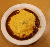 金沢名物ハントンライスが大人気 行列ができる老舗洋食店 グリルオーツカ を紹介します おすすめ旅行を探すならトラベルブック Travelbook 金沢名物ハントンライスが大人気 行列ができる老舗洋食店 グリルオーツカ を紹介します おすすめ旅行を探すならトラベルブック Travelbook