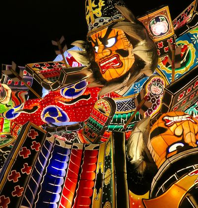 日本三大祭り 全部言える 東北三大祭りや三大盆踊りも紹介 おすすめ旅行を探すならトラベルブック Travelbook 日本三大祭り 全部言える 東北三大祭りや三大盆踊りも紹介 おすすめ旅行を探すならトラベルブック Travelbook