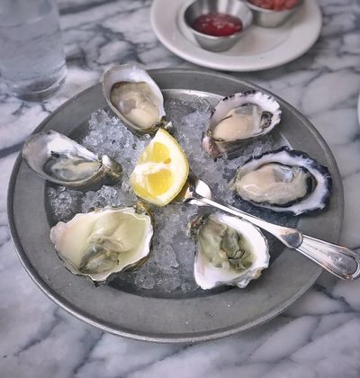 ニューヨーク 安くて美味しいシーフードを食べるなら シティアイランド に行こう おすすめ旅行を探すならトラベルブック Travelbook ニューヨーク 安くて美味しいシーフードを食べるなら シティアイランド に行こう おすすめ旅行を探すならトラベルブック Travelbook