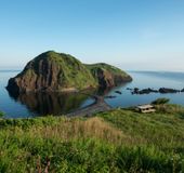 絶景スポット新潟県佐渡市の 二ツ亀海水浴場 を紹介 潮の満ち引きで景色が変わる おすすめ旅行を探すならトラベルブック Travelbook 絶景スポット新潟県佐渡市の 二ツ亀海水浴場 を紹介 潮の満ち引きで景色が変わる おすすめ旅行を探すならトラベルブック Travelbook
