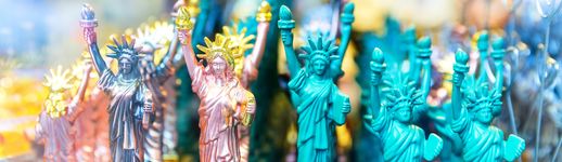 手軽に買えて喜ばれるアメリカのお土産13選 絶対に購入しておきたい商品とは おすすめ旅行を探すならトラベルブック Travelbook 手軽に買えて喜ばれるアメリカのお土産13選 絶対に購入しておきたい商品とは おすすめ旅行を探すならトラベルブック Travelbook