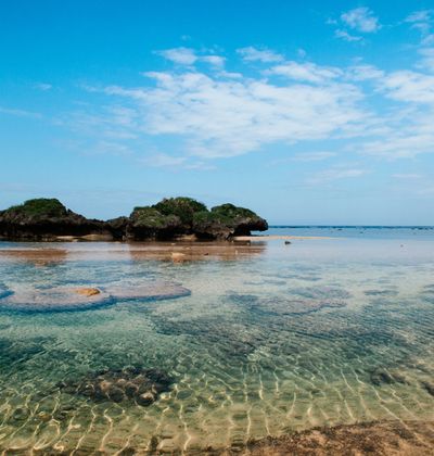 沖縄 星砂の浜は絶好のシュノーケリングスポット 穴場の海を覗いてみよう おすすめ旅行を探すならトラベルブック Travelbook 沖縄 星砂の浜は絶好のシュノーケリングスポット 穴場の海を覗いてみよう おすすめ旅行を探すならトラベルブック Travelbook