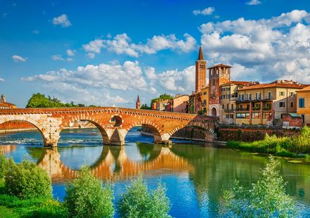 イタリア ベローナでおすすめの観光スポット19選 美味しい旅を始めよう おすすめ旅行を探すならトラベルブック Travelbook イタリア ベローナでおすすめの観光スポット19選 美味しい旅を始めよう おすすめ旅行を探すならトラベルブック Travelbook