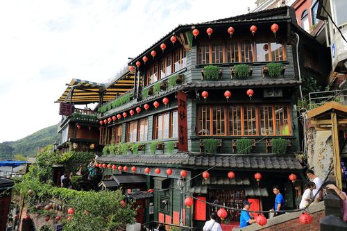 千と千尋の神隠し のモデルになった 九份の幻想的な街を堪能するモデルコース４選 おすすめ旅行を探すならトラベルブック Travelbook