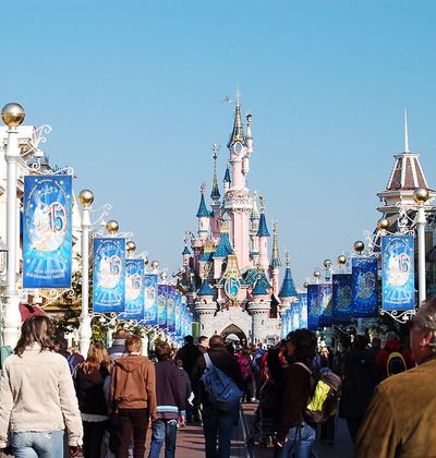 ディズニーランド パリ ここにしかない エリア別人気アトラクション おすすめ旅行を探すならトラベルブック Travelbook ディズニーランド パリ ここにしかない エリア別人気アトラクション おすすめ旅行を探すならトラベルブック Travelbook