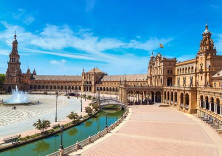 セビリア スペイン広場にあるおすすめ観光スポット6選 情報はこちらから おすすめ旅行を探すならトラベルブック Travelbook セビリア スペイン広場にあるおすすめ観光スポット6選 情報はこちらから おすすめ旅行を探すならトラベルブック Travelbook