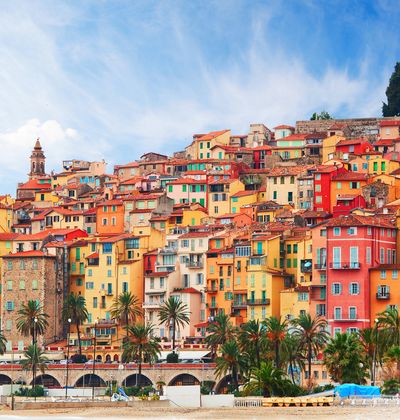 フランス マントンでおすすめの観光スポット7選 イタリア近くの人気のリゾート地 おすすめ旅行を探すならトラベルブック Travelbook フランス マントンでおすすめの観光スポット7選 イタリア近くの人気のリゾート地 おすすめ旅行を探すならトラベルブック Travelbook