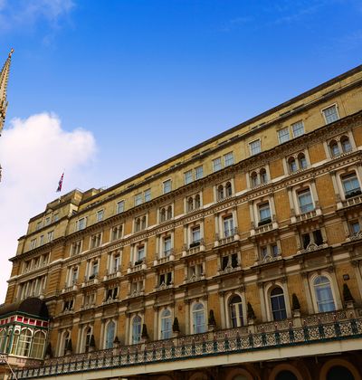 イギリス チャリング クロス駅周辺でおすすめの観光スポット17選 イギリスを満喫 おすすめ旅行を探すならトラベルブック Travelbook イギリス チャリング クロス駅周辺でおすすめの観光スポット17選 イギリスを満喫 おすすめ旅行を探すならトラベルブック Travelbook