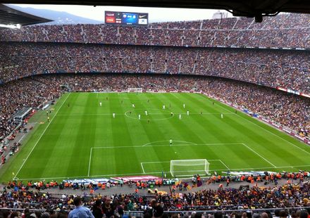 バルセロナ サッカー界のスター軍団fcバルセロナのホームスタジアム カンプノウ とは おすすめ旅行を探すならトラベルブック Travelbook バルセロナ サッカー界のスター軍団fcバルセロナのホームスタジアム カンプノウ とは おすすめ旅行を探すならトラベルブック Travelbook