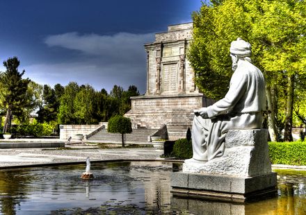 イラン マシュハドの観光スポットおすすめ6選 充実した旅行を おすすめ旅行を探すならトラベルブック Travelbook イラン マシュハドの観光スポットおすすめ6選 充実した旅行を おすすめ旅行を探すならトラベルブック Travelbook