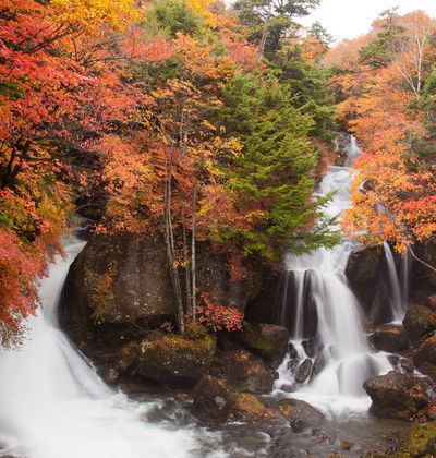 北関東 南東北 人気の紅葉スポット5選 絶景を見ながらの山歩きはいかが おすすめ旅行を探すならトラベルブック Travelbook 北関東 南東北 人気の紅葉スポット5選 絶景を見ながらの山歩きはいかが おすすめ旅行を探すならトラベルブック Travelbook