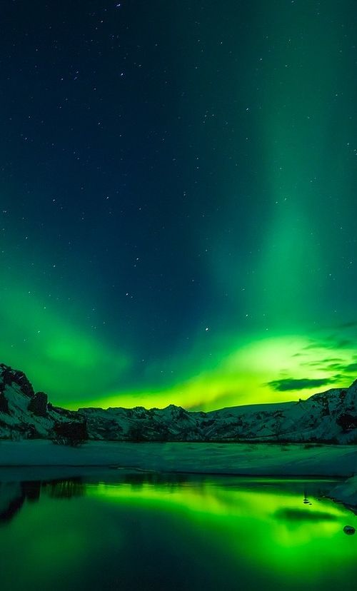 アイスランド観光の穴場である 冬 長い夜の魅力に酔いしれる おすすめ旅行を探すならトラベルブック Travelbook