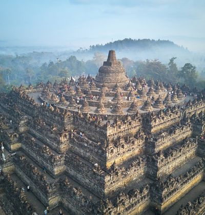 インドネシア ジャワ島 ボロブドゥール遺跡周辺でおすすめの観光スポット8選 世界遺産を巡ろう おすすめ旅行を探すならトラベルブック Travelbook インドネシア ジャワ島 ボロブドゥール遺跡周辺でおすすめの観光スポット8選 世界遺産を巡ろう おすすめ旅行を探すならトラベルブック Travelbook