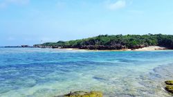 【沖縄】「入砂島」立入禁止の無人島の謎に迫る!島がよく見えるおすすめスポットもご紹介