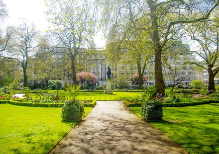 イギリス ロンドン セントジェームズパーク周辺の観光スポットおすすめ23選 充実した旅行を おすすめ旅行を探すならトラベルブック Travelbook イギリス ロンドン セントジェームズパーク周辺の観光スポットおすすめ23選 充実した旅行を おすすめ旅行を探すならトラベルブック Travelbook