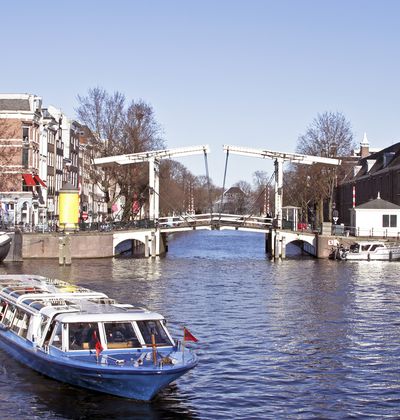 オランダ アムステルダム レンブラントの家周辺の観光スポットおすすめ10選 絵本のような街へ おすすめ旅行を探すならトラベルブック Travelbook オランダ アムステルダム レンブラントの家周辺の観光スポットおすすめ10選 絵本のような街へ おすすめ旅行を探すならトラベルブック Travelbook