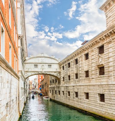 2ページ目 イタリア ヴェネツィア ため息橋周辺の観光スポットおすすめ15選 充実した旅行を おすすめ旅行を探すならトラベルブック Travelbook 2ページ目 イタリア ヴェネツィア ため息橋周辺の観光スポットおすすめ15選 充実した旅行を おすすめ旅行を探すならトラベルブック Travelbook