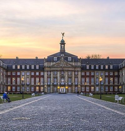 ドイツ ミュンスター大学周辺でおすすめの観光スポット ドイツを満喫 おすすめ旅行を探すならトラベルブック Travelbook ドイツ ミュンスター大学周辺でおすすめの観光スポット ドイツを満喫 おすすめ旅行を探すならトラベルブック Travelbook