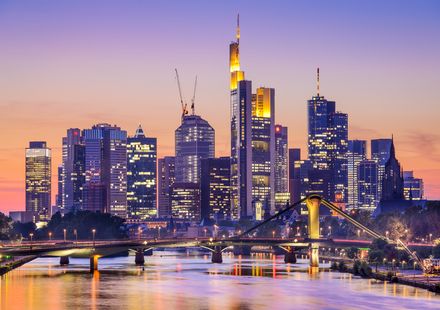 ドイツ フランクフルト マインタワー周辺の観光スポットおすすめ12選 充実した旅行を おすすめ旅行を探すならトラベルブック Travelbook ドイツ フランクフルト マインタワー周辺の観光スポットおすすめ12選 充実した旅行を おすすめ旅行を探すならトラベルブック Travelbook