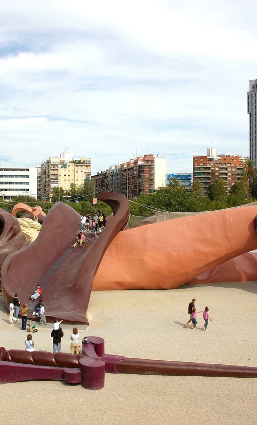 スペイン ガリバー公園の観光スポットおすすめ6選 充実した旅行を おすすめ旅行を探すならトラベルブック Travelbook