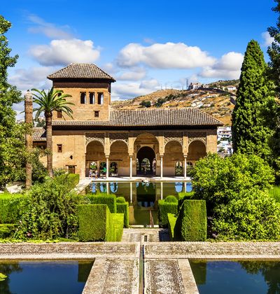 スペイン アルハンブラ宮殿でおすすめの観光スポット12選 世界遺産を巡ろう おすすめ旅行を探すならトラベルブック Travelbook スペイン アルハンブラ宮殿でおすすめの観光スポット12選 世界遺産を巡ろう おすすめ旅行を探すならトラベルブック Travelbook