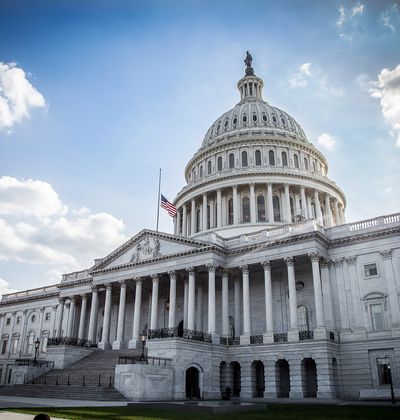 アメリカの国会議事堂を見に行きたい 国会議事堂を訪ねてワシントンdcを徹底調査 おすすめ旅行を探すならトラベルブック Travelbook アメリカの国会議事堂を見に行きたい 国会議事堂を訪ねてワシントンdcを徹底調査 おすすめ旅行を探すならトラベルブック Travelbook