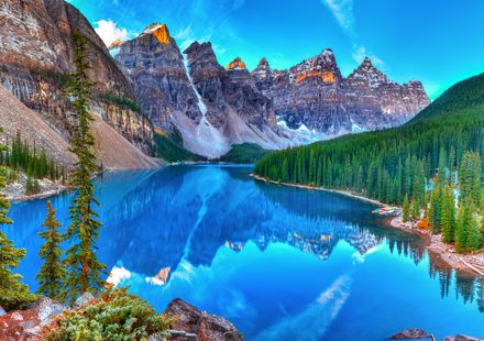 カナダ バンフの観光スポットおすすめ10選 雄大な自然が魅力 おすすめ旅行を探すならトラベルブック Travelbook カナダ バンフの観光スポットおすすめ10選 雄大な自然が魅力 おすすめ旅行を探すならトラベルブック Travelbook