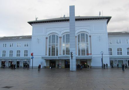 オーストリア ザルツブルク中央駅周辺の観光スポットおすすめ18選 芸術と文化の街へ おすすめ旅行を探すならトラベルブック Travelbook オーストリア ザルツブルク中央駅周辺の観光スポットおすすめ18選 芸術と文化の街へ おすすめ旅行を探すならトラベルブック Travelbook