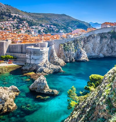 クロアチア ドゥブロヴニク城壁周辺でおすすめの観光スポット18選 クロアチアを満喫 おすすめ旅行を探すならトラベルブック Travelbook クロアチア ドゥブロヴニク城壁周辺でおすすめの観光スポット18選 クロアチアを満喫 おすすめ旅行を探すならトラベルブック Travelbook