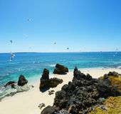 沖縄 昆布ビーチは人気のサーフポイント 比較的穏やかな波を楽しもう おすすめ旅行を探すならトラベルブック Travelbook 沖縄 昆布ビーチは人気のサーフポイント 比較的穏やかな波を楽しもう おすすめ旅行を探すならトラベルブック Travelbook