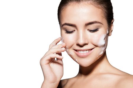 プチプラでしっかり毛穴黒ずみ汚れをケア おすすめの洗顔料16選 トラブルブック