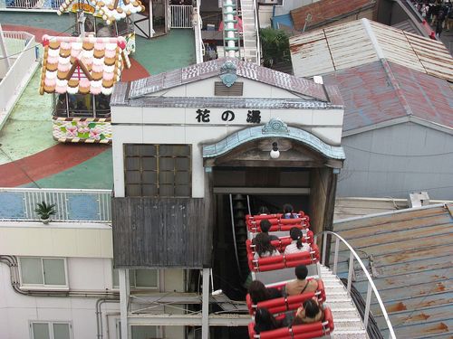 今も変わらぬ老舗遊園地 浅草花やしき のまとめ おすすめ旅行を探すならトラベルブック Travelbook 今も変わらぬ老舗遊園地 浅草花やしき のまとめ おすすめ旅行を探すならトラベルブック Travelbook