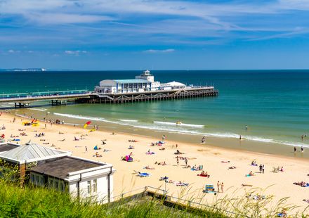 イギリス ボーンマスビーチ周辺の観光スポットおすすめ6選 充実した旅行を おすすめ旅行を探すならトラベルブック Travelbook イギリス ボーンマスビーチ周辺の観光スポットおすすめ6選 充実した旅行を おすすめ旅行を探すならトラベルブック Travelbook