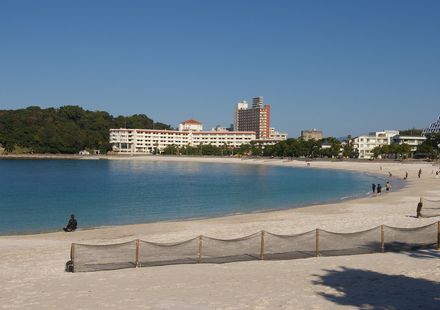 和歌山 白浜の海辺にある一度は見に行きたい絶景スポット5選 おすすめ旅行を探すならトラベルブック Travelbook 和歌山 白浜の海辺にある一度は見に行きたい絶景スポット5選 おすすめ旅行を探すならトラベルブック Travelbook