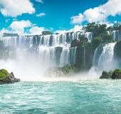 ブラジル イグアス国立公園周辺でおすすめの観光スポット8選 ブラジルを満喫 おすすめ旅行を探すならトラベルブック Travelbook ブラジル イグアス国立公園周辺でおすすめの観光スポット8選 ブラジルを満喫 おすすめ旅行を探すならトラベルブック Travelbook