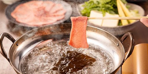 上野 おすすめのすき焼きが美味しいお店10選 接待やデートに使える個室のあるお店も紹介 おすすめ旅行を探すならトラベルブック Travelbook