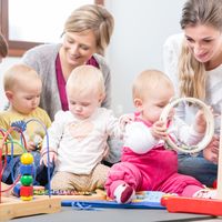 生後5ヶ月 赤ちゃんにおすすめのおもちゃ 人気ランキング15選 自分らしい便利な暮らしを トラベルブック Travelbook 生後5ヶ月 赤ちゃんにおすすめのおもちゃ 人気ランキング15選 自分らしい便利な暮らしを トラベルブック Travelbook
