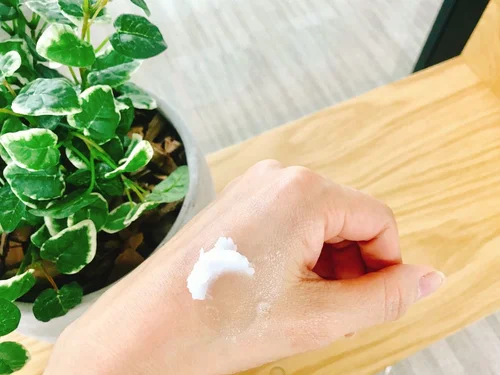 毛穴黒ずみにおすすめのクレンジング15選 角栓ケアで毛穴レスなお肌に 自分らしい便利な暮らしを トラベルブック Travelbook