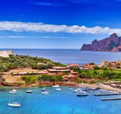 フランス コルシカ島で美しい観光地と料理を堪能 おすすめ観光地厳選 おすすめ旅行を探すならトラベルブック Travelbook フランス コルシカ島で美しい観光地と料理を堪能 おすすめ観光地厳選 おすすめ旅行を探すならトラベルブック Travelbook