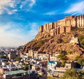 インド ジョードプルにあるおすすめ観光スポット12選 情報はこちらから おすすめ旅行を探すならトラベルブック Travelbook インド ジョードプルにあるおすすめ観光スポット12選 情報はこちらから おすすめ旅行を探すならトラベルブック Travelbook