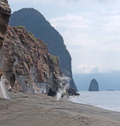 指宿周辺のおすすめ観光スポット10選 鹿児島の絶景と温泉を満喫 おすすめ旅行を探すならトラベルブック Travelbook