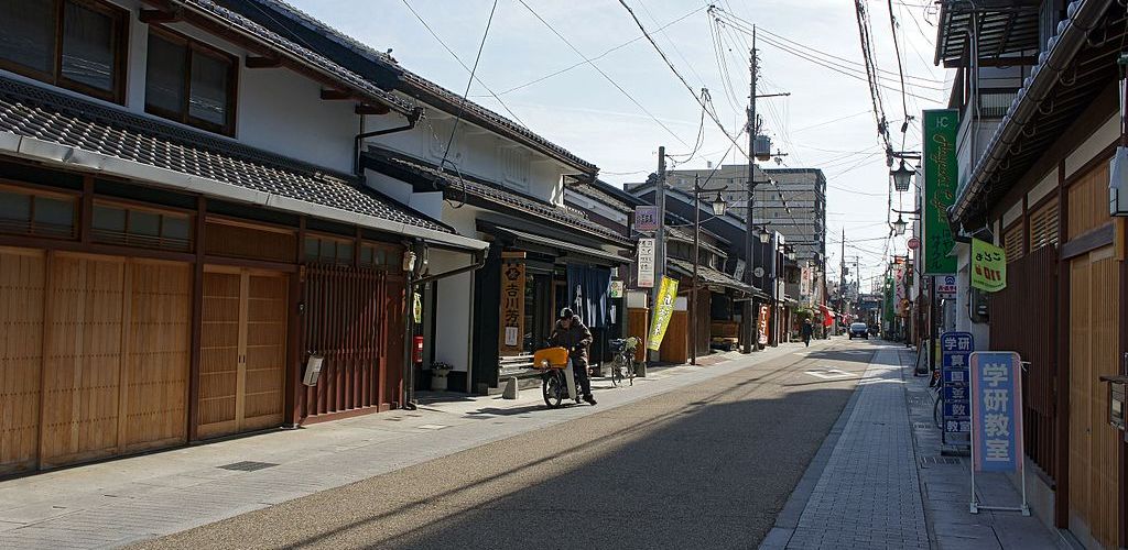【滋賀】草津周辺のおすすめ観光スポット12選:歴史ある宿場町を巡ろう おすすめ旅行を探すならトラベルブック(TravelBook) 【滋賀】草津周辺のおすすめ観光スポット12選:歴史ある宿場町を巡ろう おすすめ旅行を探すならトラベルブック(TravelBook)