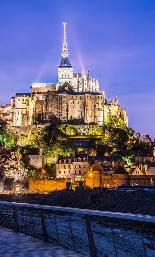 フランス モンサンミッシェルでおすすめの観光地10選 ユネスコ世界遺産 文化遺産 を遊び尽くせ おすすめ旅行を探すならトラベルブック Travelbook フランス モンサンミッシェルでおすすめの観光地10選 ユネスコ世界遺産 文化遺産 を遊び尽くせ おすすめ旅行を探すならトラベルブック Travelbook