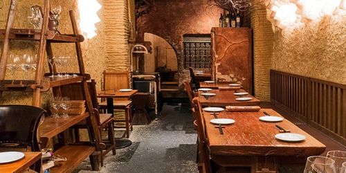 渋谷 おすすめのワインバー18選 深夜まで営業している高級感溢れるお店はこちら おすすめ旅行を探すならトラベルブック Travelbook