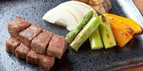 銀座 和食が食べられるお店選 編集部おすすめ ディナーにおすすめのハズさないお店はこちら おすすめ旅行を探すならトラベルブック Travelbook