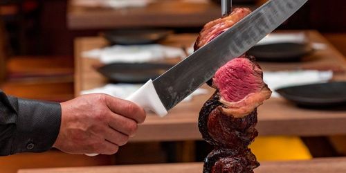 有楽町 おすすめのシュラスコが食べられるお店10選 とにかく肉にまみれたい方はこのお店 おすすめ旅行を探すならトラベルブック Travelbook