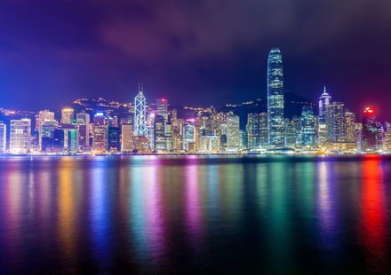 香港】ビクトリアハーバーで100万ドルの夜景を超えるプライスレスな 香港】ビクトリアハーバーで100万ドルの夜景を超えるプライスレスな