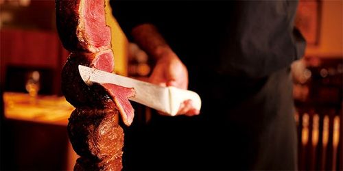 表参道 おすすめのシュラスコが食べられるお店10選 とにかく肉にまみれたい方はこのお店 おすすめ旅行を探すならトラベルブック Travelbook