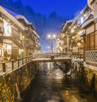 山形 ハイカラ湯町 銀山温泉を楽しめる観光スポット5選 おすすめ旅行を探すならトラベルブック Travelbook 山形 ハイカラ湯町 銀山温泉を楽しめる観光スポット5選 おすすめ旅行を探すならトラベルブック Travelbook